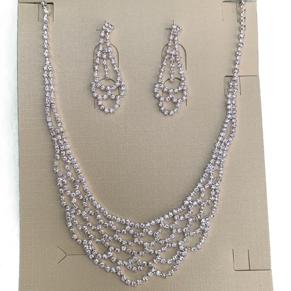 NEW Bling Earring & Necklace Set - Picture 3 of 6